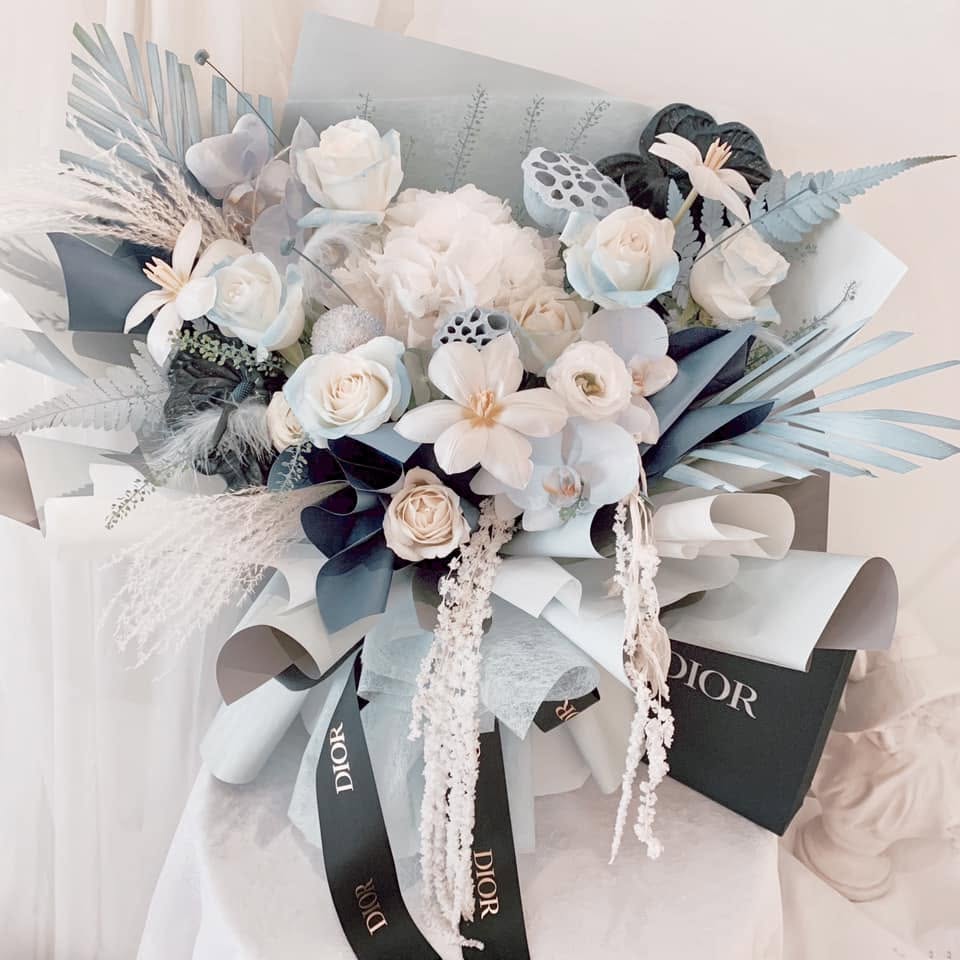 The Vow Floral Design 11
